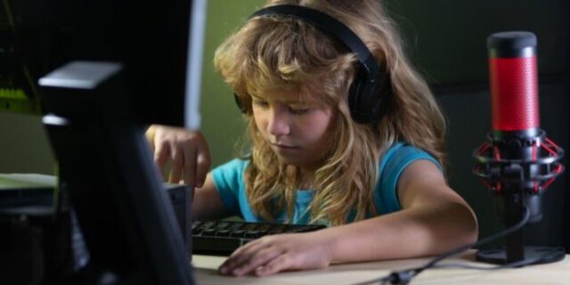 Como Vídeo Games Ensinam Crianças Sobre Dinheiro